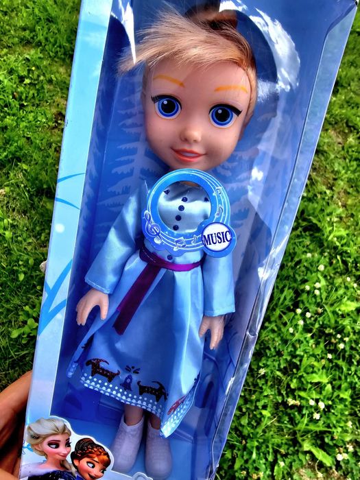 Wyprzedaż ! Grająca lalka Frozen Kraina Lodu nowa