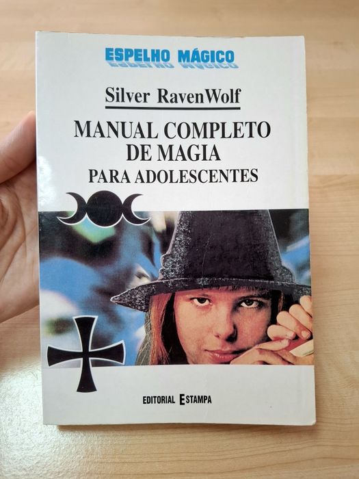 Livro Manual Completo de Magia para Adolescentes