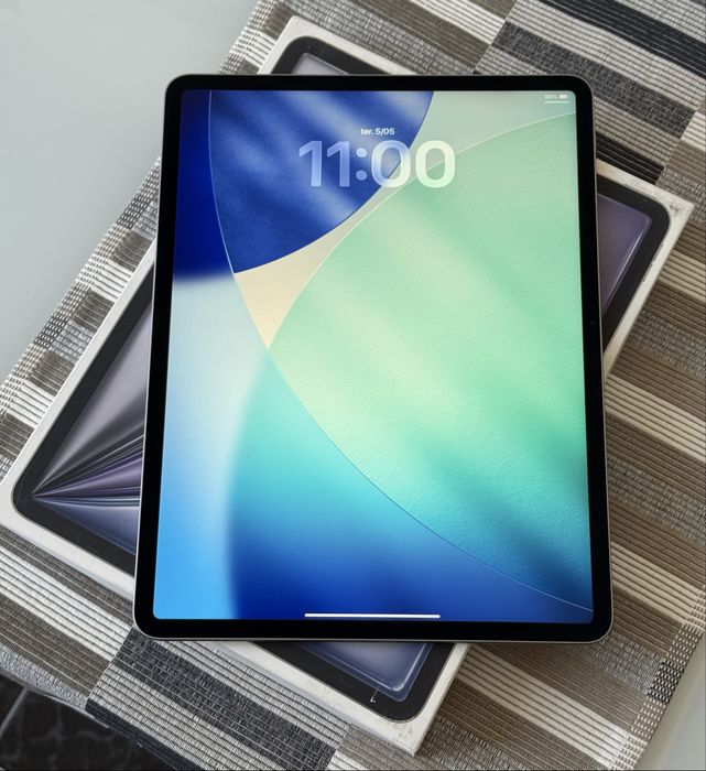 Ipad Air 13” M3 (como NOVO)