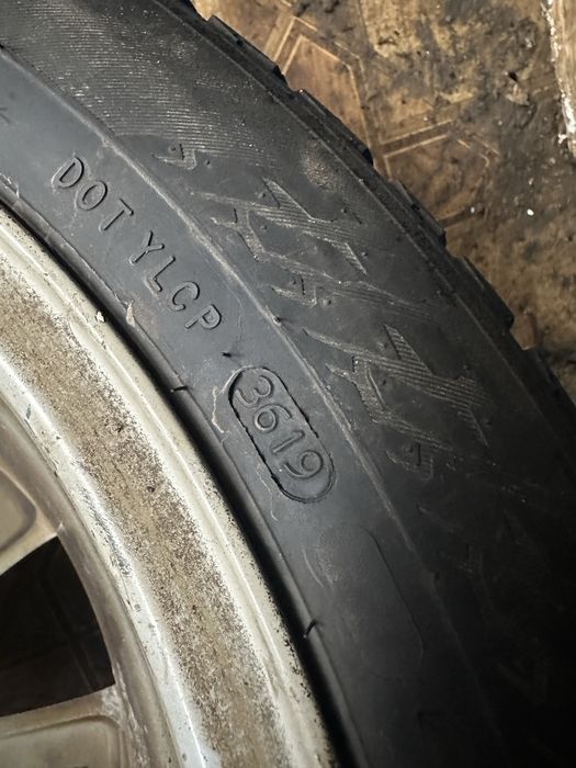 Автомобильные зимние шины покрышки 205/55r16