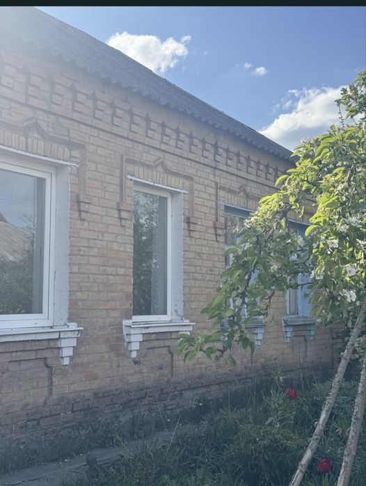 Продам 3 кімнатний будинок на Кущівці