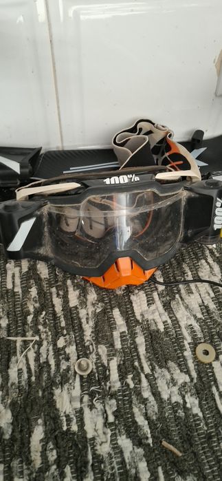 Botas de moto cross e cervical