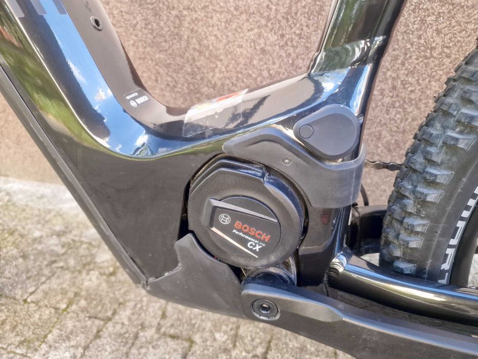 Mały rower elektryczny CUBE Reaction Bosch CX / roz S / przebieg 170km