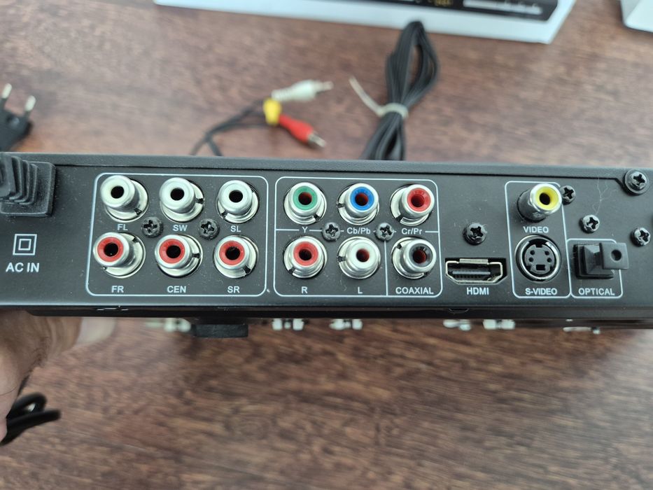 Leitor DVD, CD, USB, SD64741175824131121