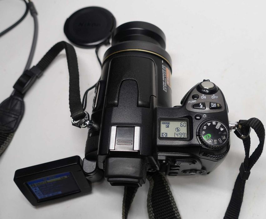 Nikon E8800 8800 zabytek