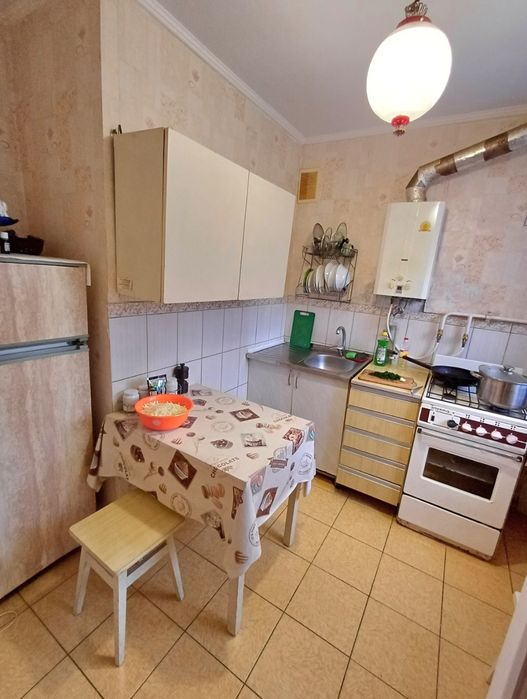 Сдам 2-х комнатную квартиру  в Центре / Садовая