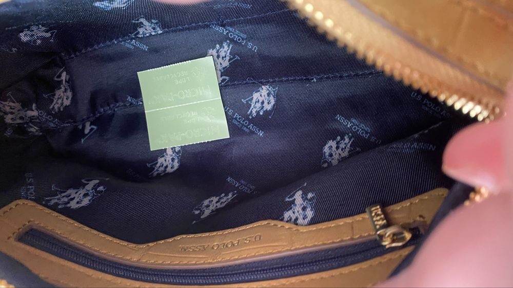 US Polo Ralph Lauren piękna torebka wymiary wysokość 20,szerokość 20 ,głębokość 16 cm .Wzór krokodyla skóry