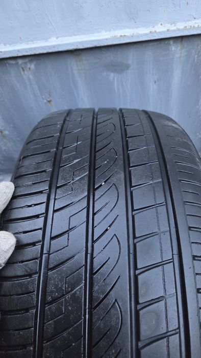 Продам летнюю резину 245/55 R19
