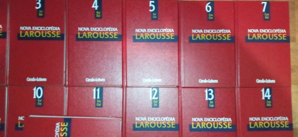 Enciclopédia Larousse 22 vol + 11 vol.