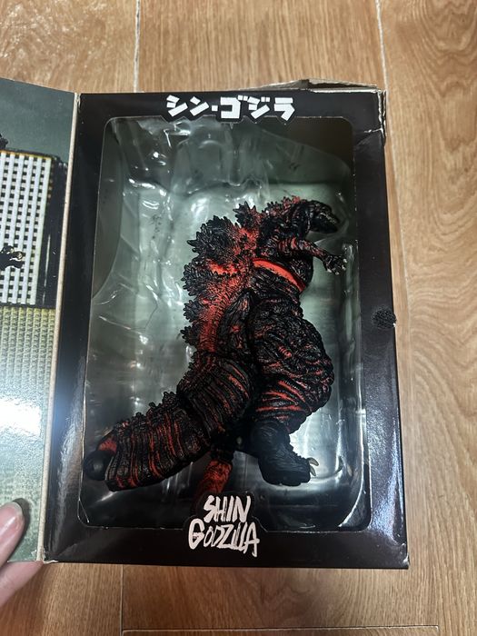 Figurka Shin Godzilla 2024