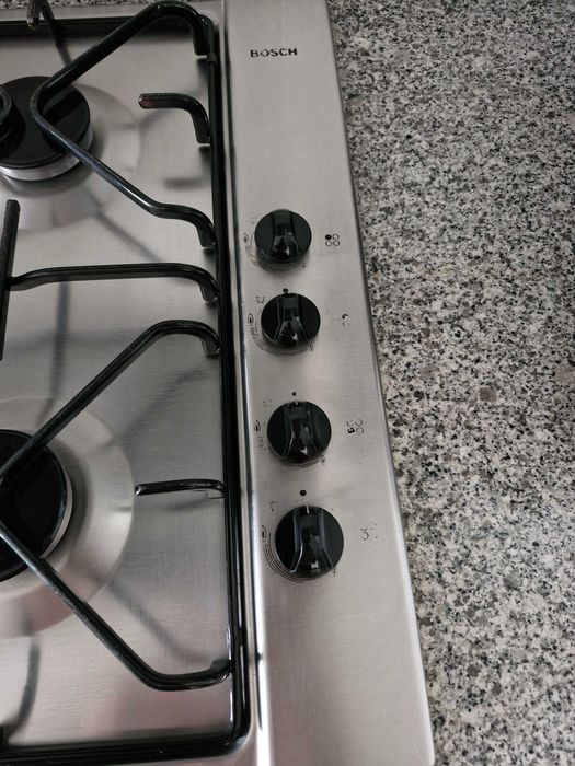 Vendo placa a gás natural bosch em excelente estado.