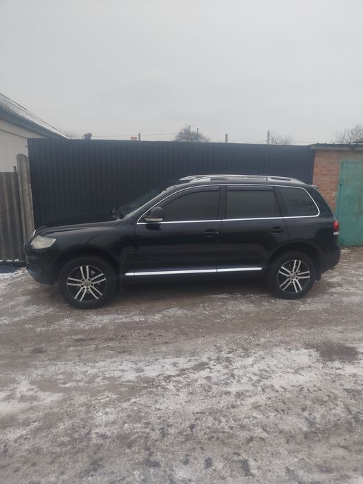Продам надійне авто Volkswagen Touareg 3.0 tdi