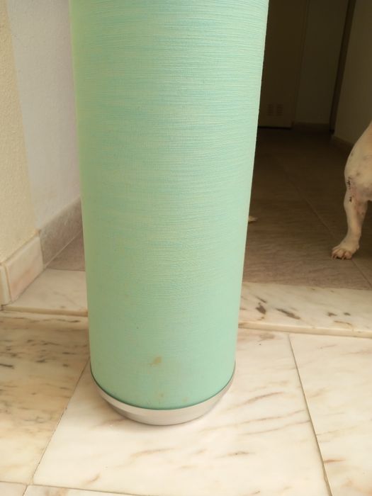 Candeeiro de chão azul