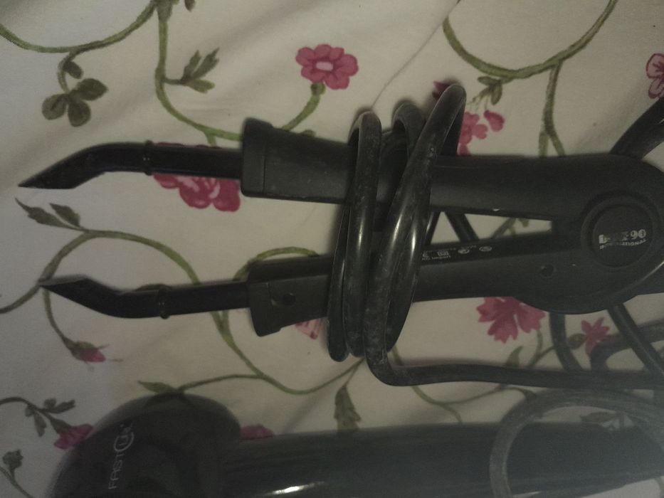 Babyliss em titânio + máquina de aplicação de extensões de Cabelo