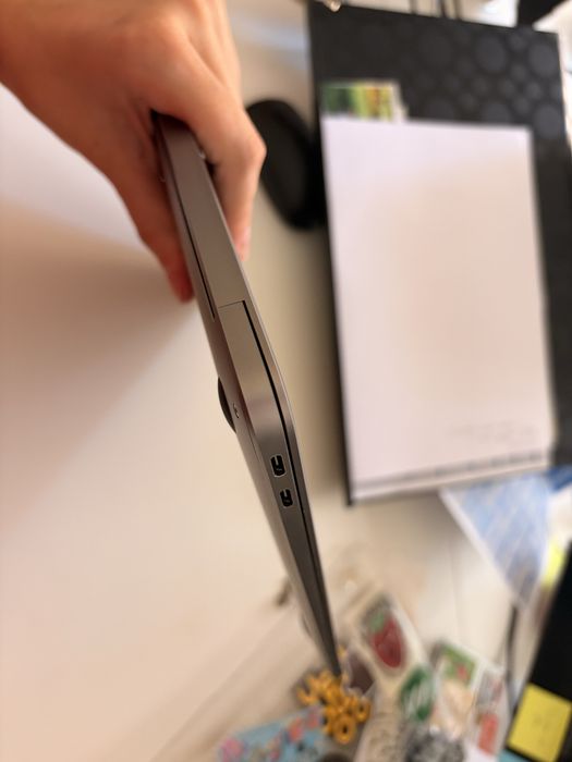Macbook Air M1 8GB (256GB)