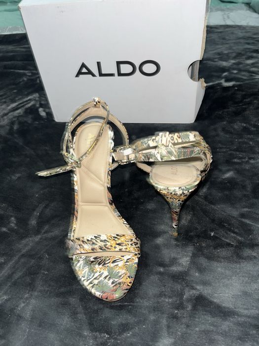 Salto da aldo novo nunca usado 37