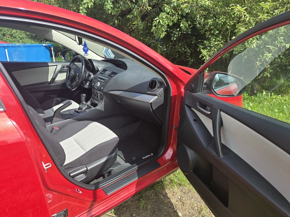 Mazda 3 2011 rok
