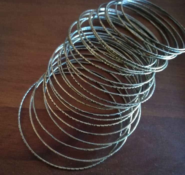 Conjunto de pulseiras Novas