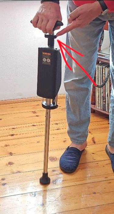 Laska z siedziskiem 2 w 1 stan idealny