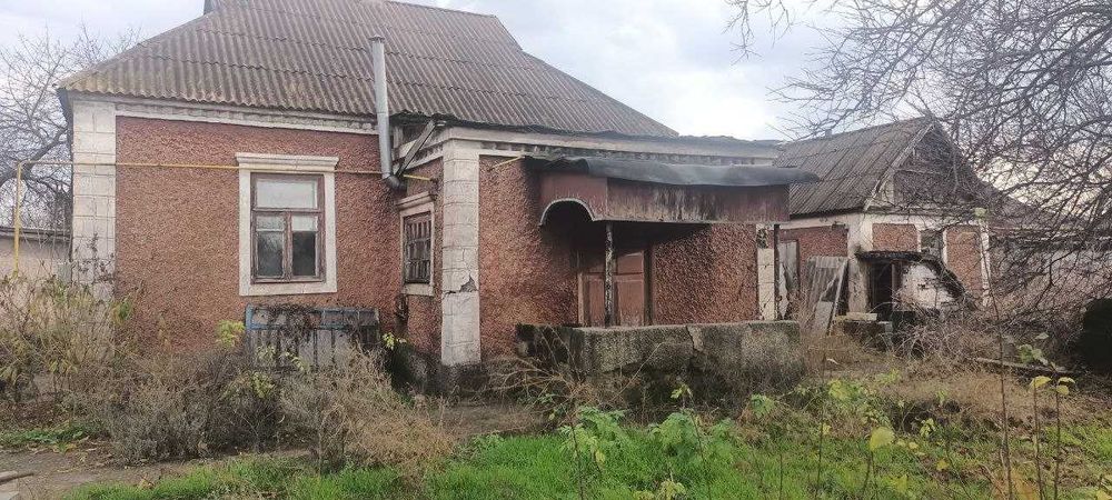 Продам дом пгт. Илльича