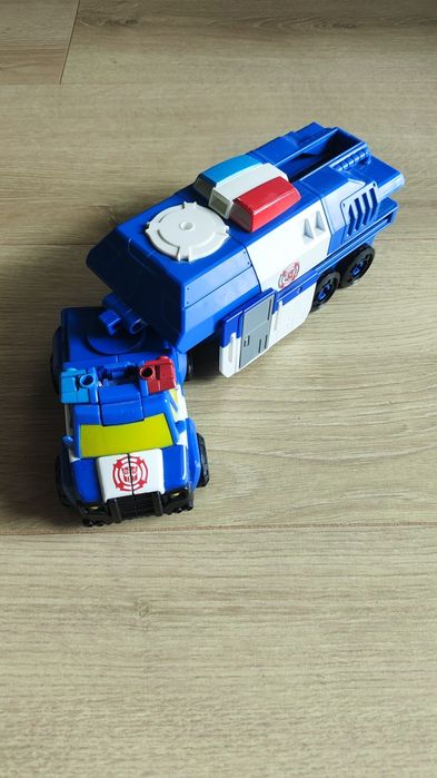 Transformers Rescue Bots - Chase