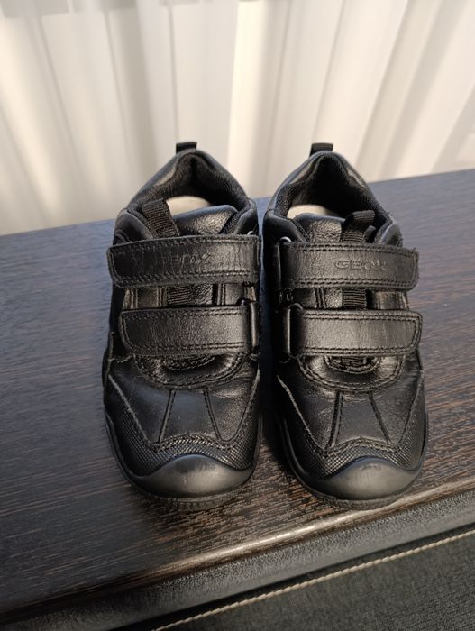 Кросівки geox для хлопчика .