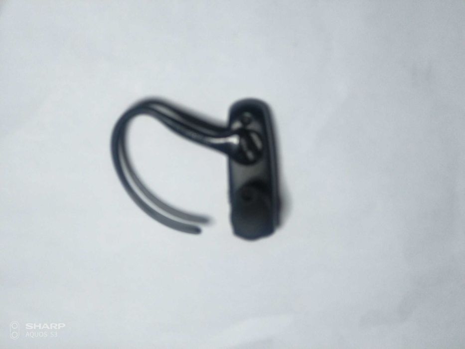 Bluetooth гарнитура Plantronics 18