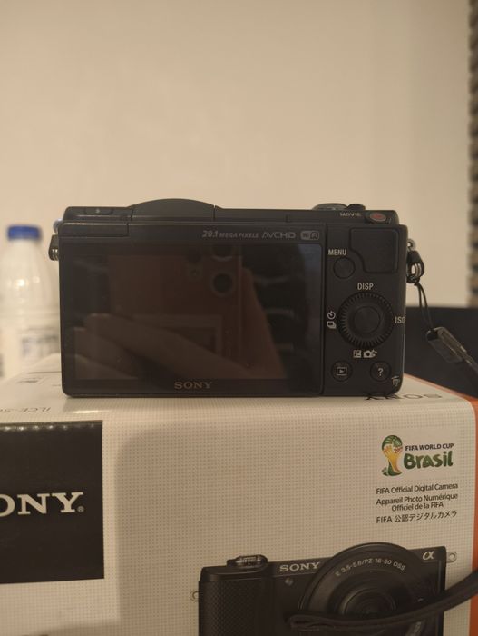 Sony Alpha A5000 + obiektyw 16–50 OSS + torba | stan bardzo dobry