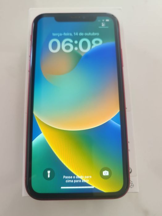 iPhone 11 vermelho 128GB