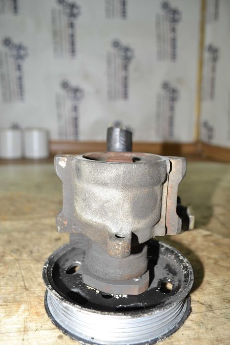 Б/у гідропідсилювач керма Volkswagen Golf 3 Passat B4 Skoda Octavia Seat Ibiza 1.9 D TDI 1J0422154D