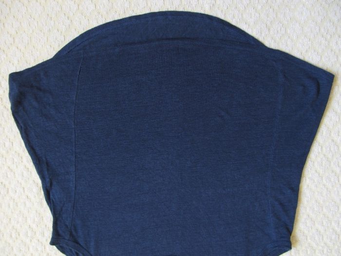 Продам темно-синию майку Esmara легкое б/у