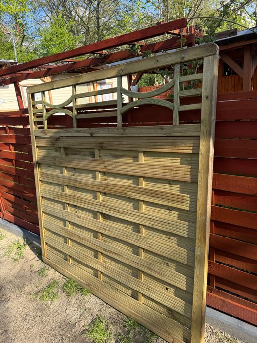 Płot drewniany płot panelowy pergola