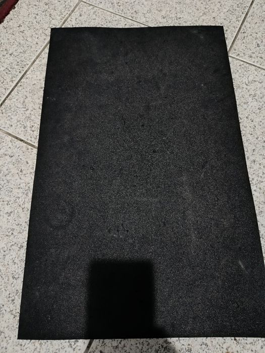 Placas de espuma (Esponja) para proteção ou isolamento acústico