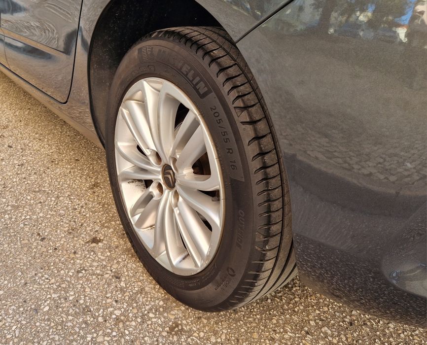 Citroën C4 1.6 HDi Attraction | Nacional