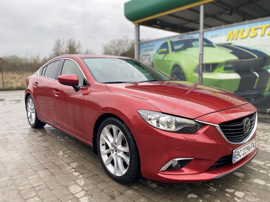 Автомобіль Mazda 6 2012