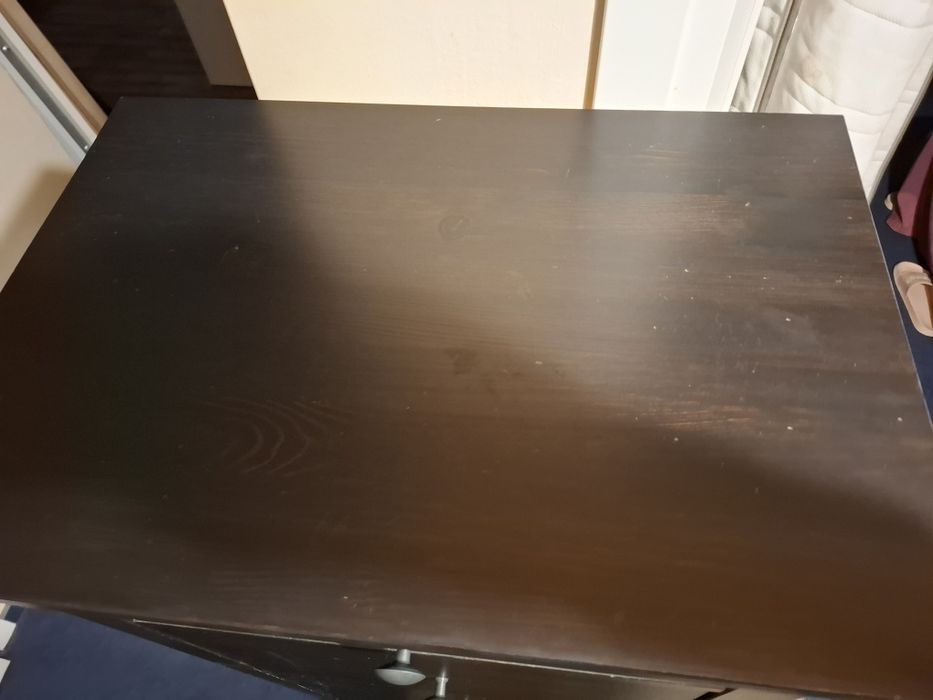 Hemnes wąski  czarno brązowy regał