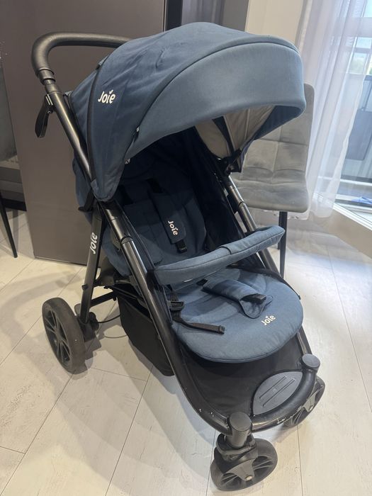 Wózek spacerowy joie
