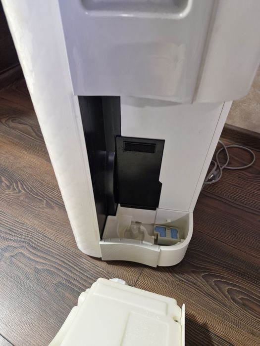 Зволожувач, Очищувач повітря Sharp KC -850E