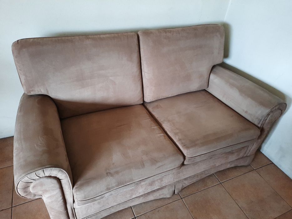 Vendo 2 sofás de 2 lugares