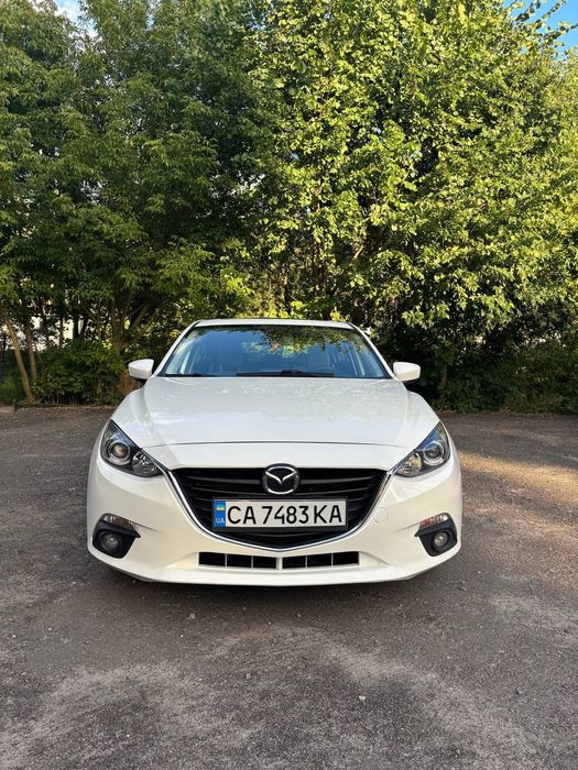 Mazda 3, 2016 року