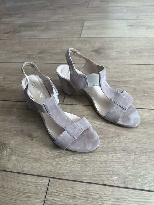 damskie sandałki (buty Sagan r.39)