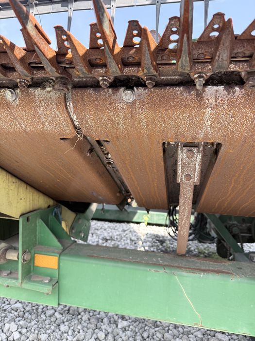 Зернова Жатка John Deere 625R