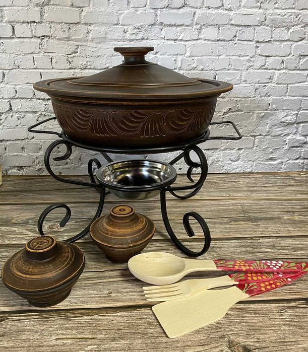 Садж кованый для шашлыка жаровня из красной глины на 3л