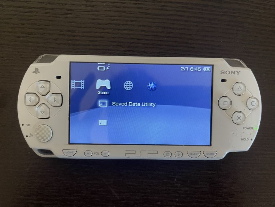 Psp 2000 Branca + IEM Linsoul 7HZ x Crinacle Zero  2