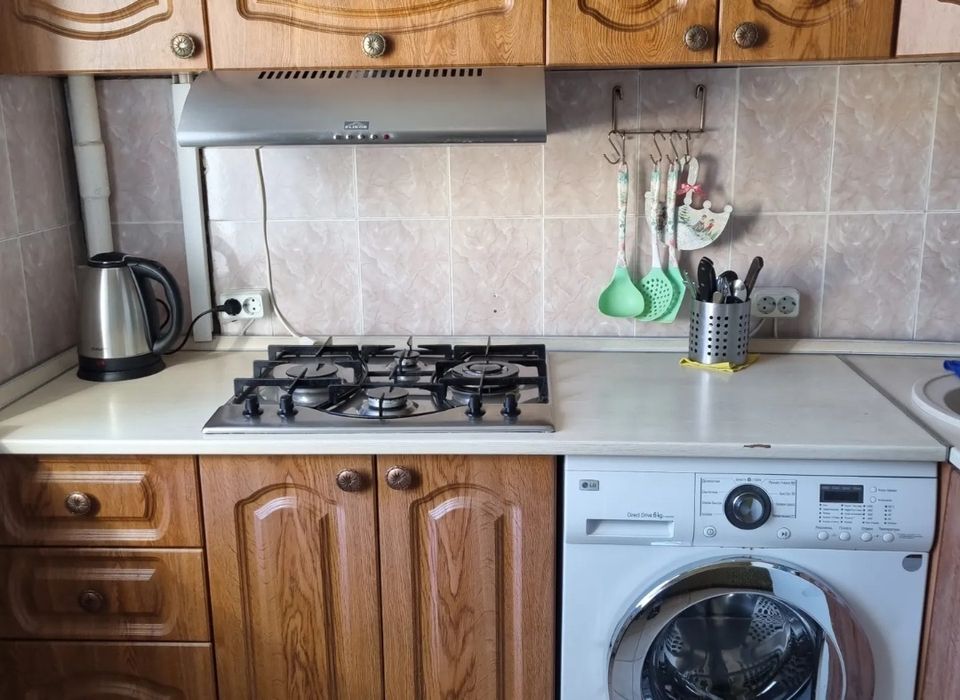 ЖдВокзал-Селимо в комендантську годину! Погодинно!Подобово!