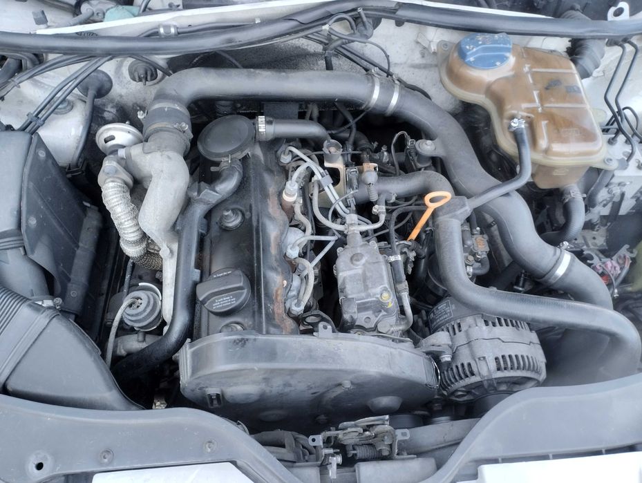 VW Passat SW 1.9 TDI 110 CV Só Para Peças