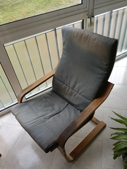 Cadeira IKEA Madeira