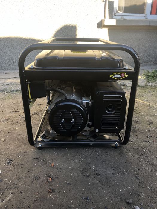 Продам генератор