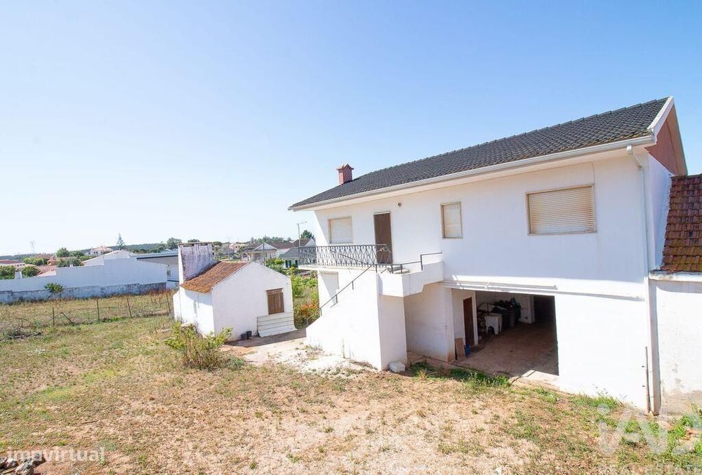 Casa / Villa T3 em Lamas e Cercal de 430 m2
