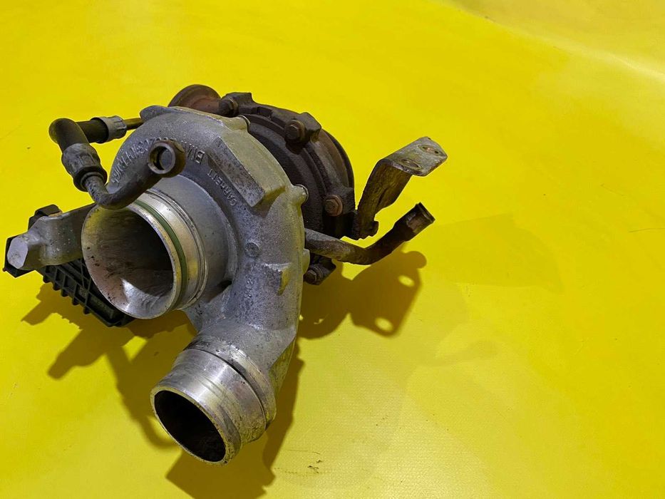 Турбина BMW X5 E70 E71 F10 3.0d N57 7799758 турбіна БМВ Х5 Е70 Е71 Ф10